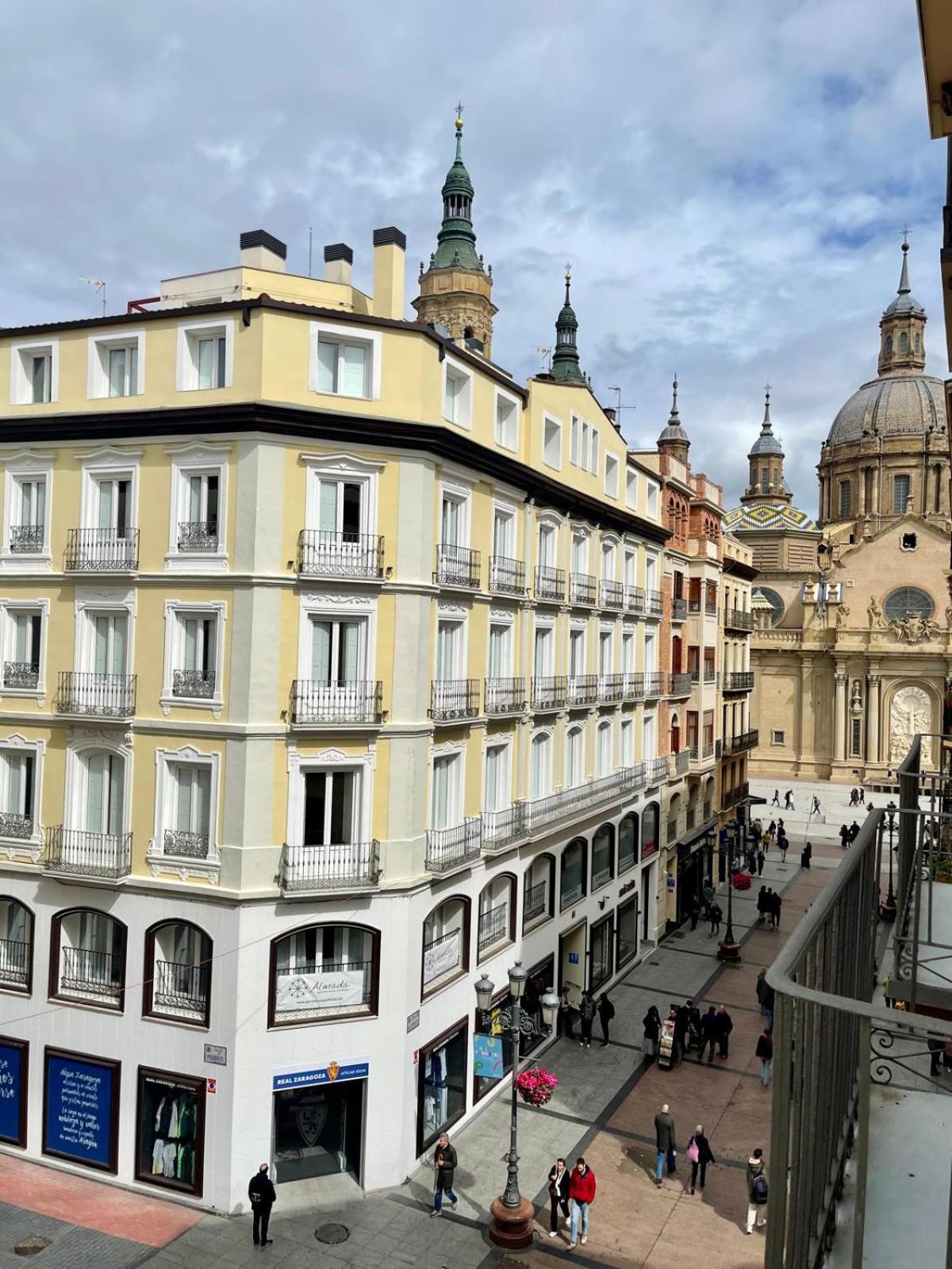 Alfonso I El Batallador Zaragoza Buitenkant foto